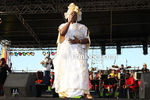 cfM1102125046.jpg