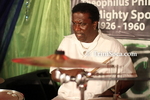 hmfL3103122731.jpg